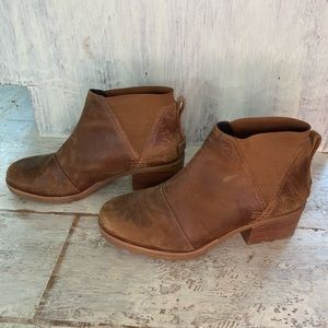 Sorrel Cate Chelsea Velvet Tan Ankle Boot Size 8.5